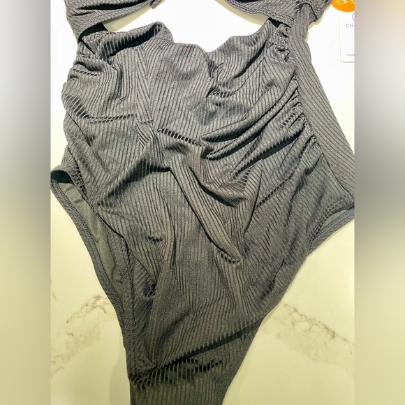 🥳🥳2 FOR 1 Charmo Ruffle UPF Maternity Suit Cutout Ruched & Black Flowered, L - Picture 8 of 16